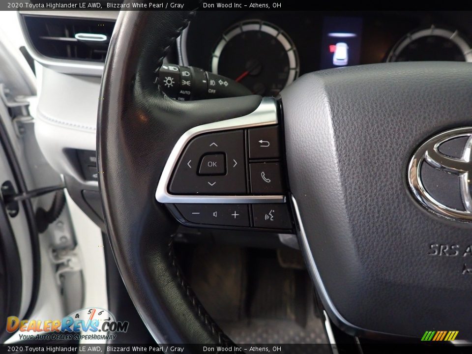 2020 Toyota Highlander LE AWD Blizzard White Pearl / Gray Photo #26
