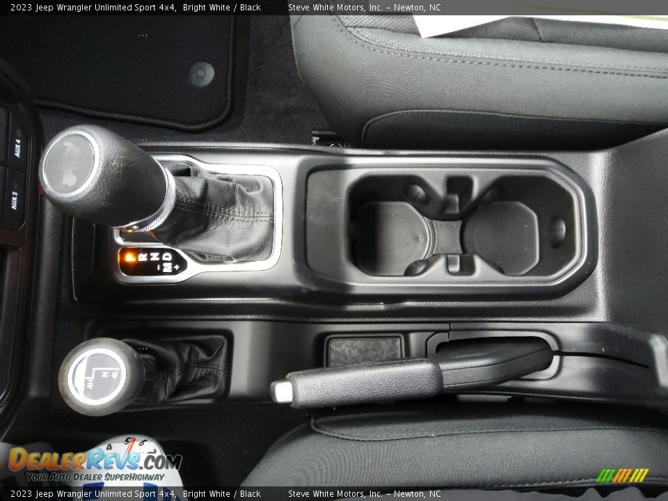 2023 Jeep Wrangler Unlimited Sport 4x4 Shifter Photo #24