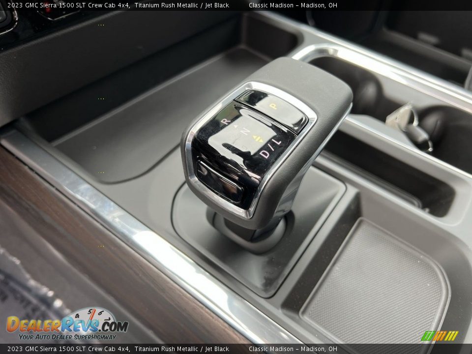 2023 GMC Sierra 1500 SLT Crew Cab 4x4 Shifter Photo #14