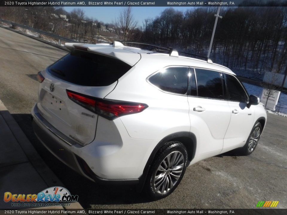 2020 Toyota Highlander Hybrid Platinum AWD Blizzard White Pearl / Glazed Caramel Photo #9