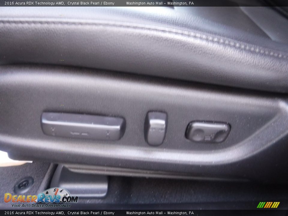 Controls of 2016 Acura RDX Technology AWD Photo #16