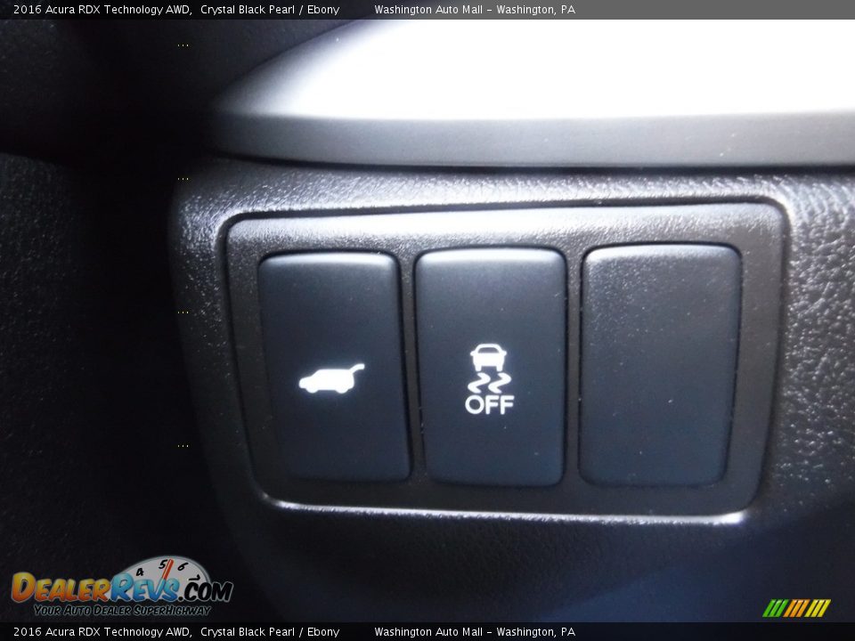 Controls of 2016 Acura RDX Technology AWD Photo #17