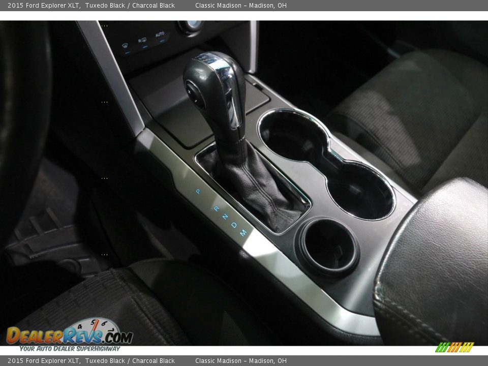 2015 Ford Explorer XLT Tuxedo Black / Charcoal Black Photo #12