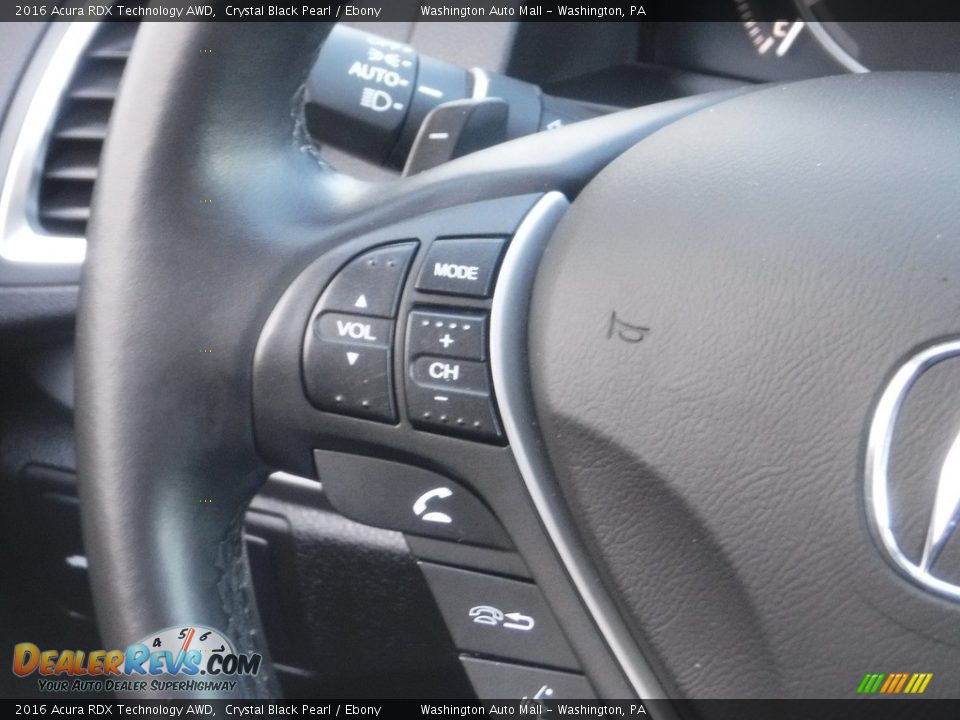 Controls of 2016 Acura RDX Technology AWD Photo #27
