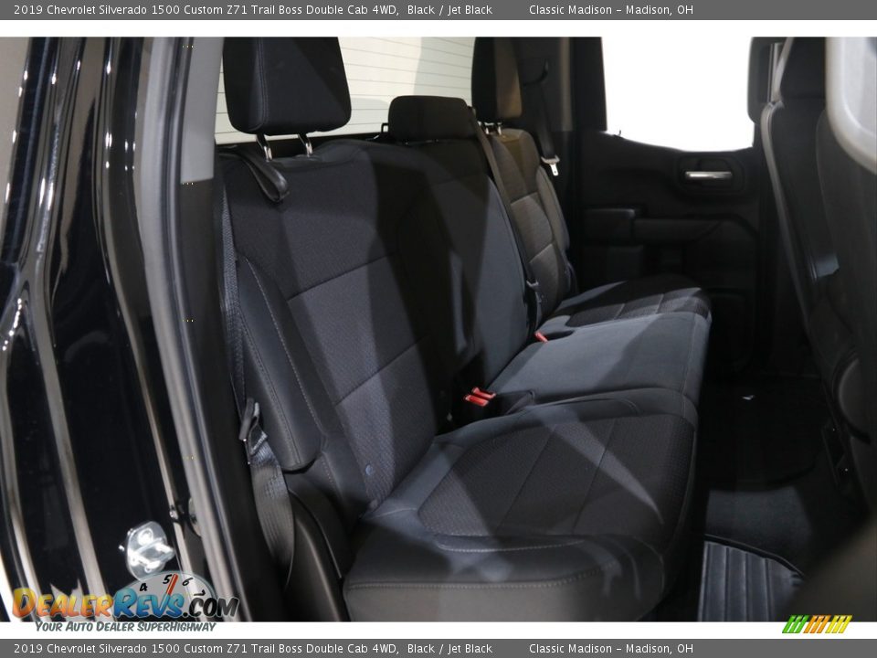 2019 Chevrolet Silverado 1500 Custom Z71 Trail Boss Double Cab 4WD Black / Jet Black Photo #17
