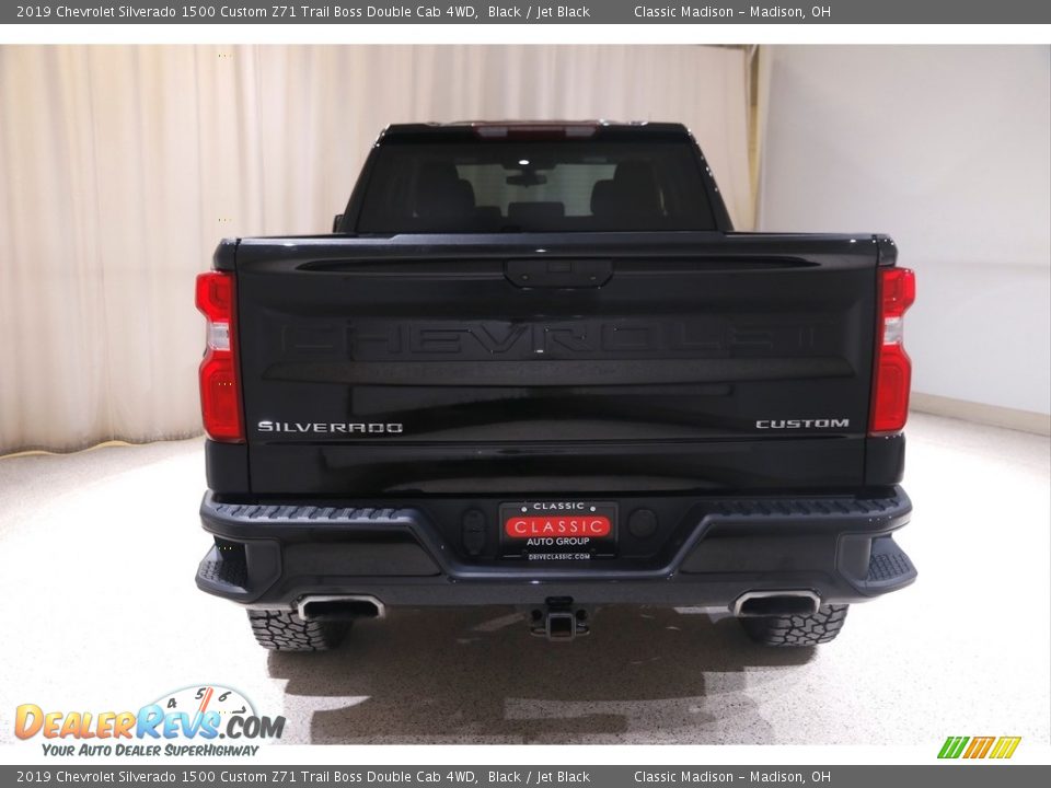 2019 Chevrolet Silverado 1500 Custom Z71 Trail Boss Double Cab 4WD Black / Jet Black Photo #19