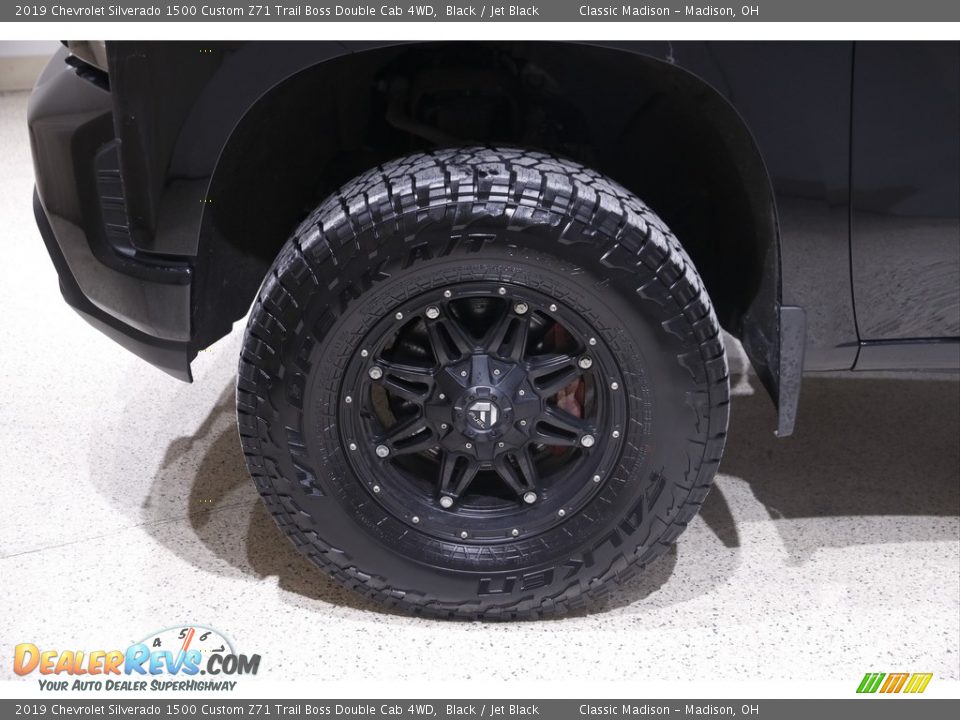 Custom Wheels of 2019 Chevrolet Silverado 1500 Custom Z71 Trail Boss Double Cab 4WD Photo #21