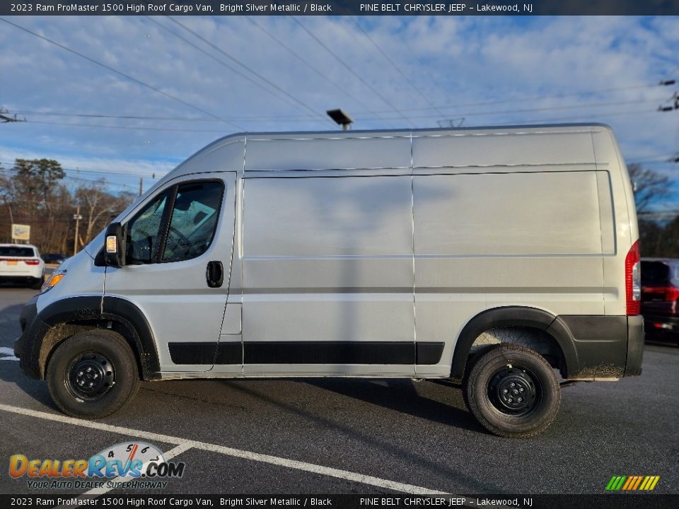 2023 Ram ProMaster 1500 High Roof Cargo Van Bright Silver Metallic / Black Photo #3