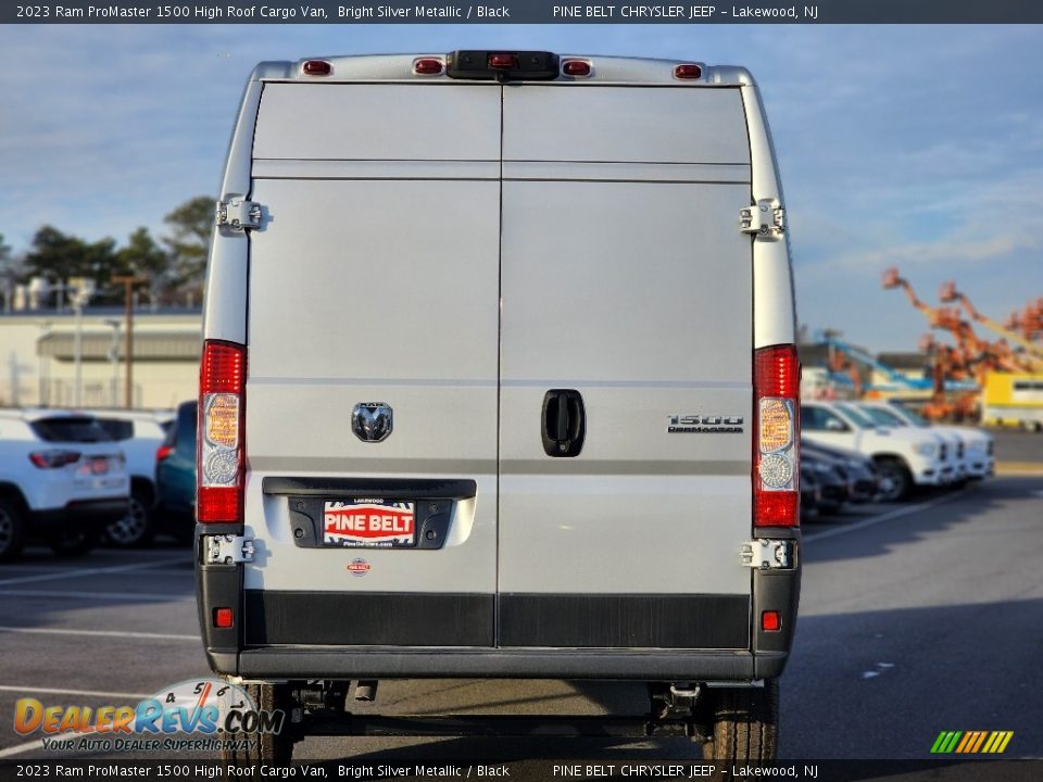 2023 Ram ProMaster 1500 High Roof Cargo Van Bright Silver Metallic / Black Photo #6