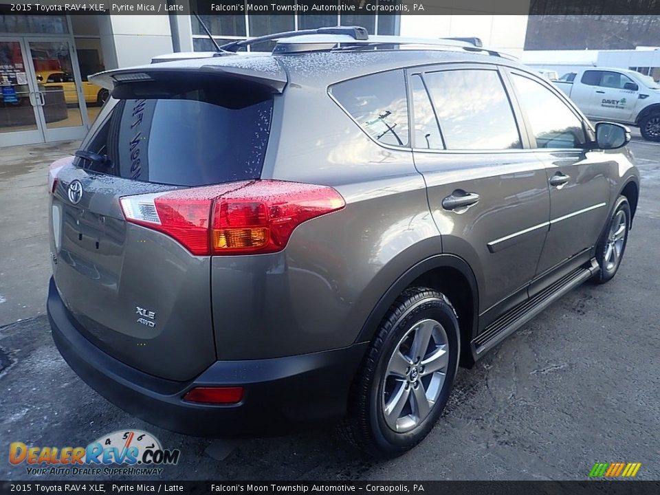 2015 Toyota RAV4 XLE Pyrite Mica / Latte Photo #2