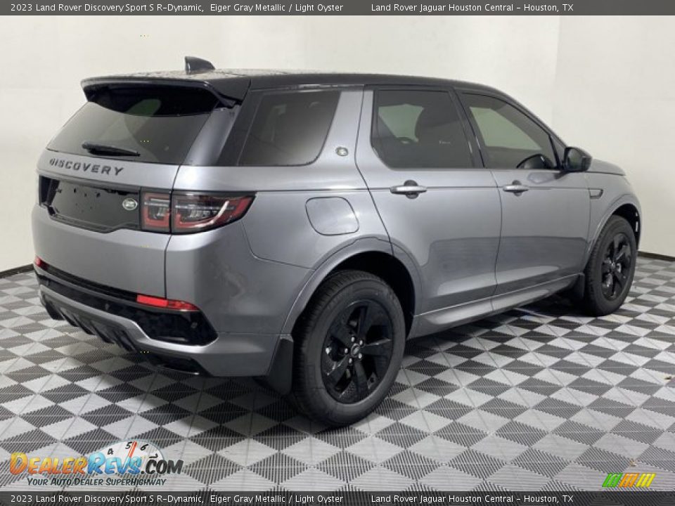 2023 Land Rover Discovery Sport S R-Dynamic Eiger Gray Metallic / Light Oyster Photo #2