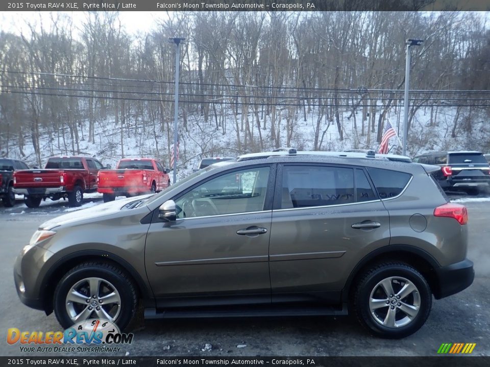 2015 Toyota RAV4 XLE Pyrite Mica / Latte Photo #6