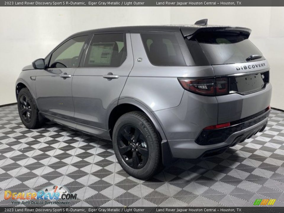 2023 Land Rover Discovery Sport S R-Dynamic Eiger Gray Metallic / Light Oyster Photo #10