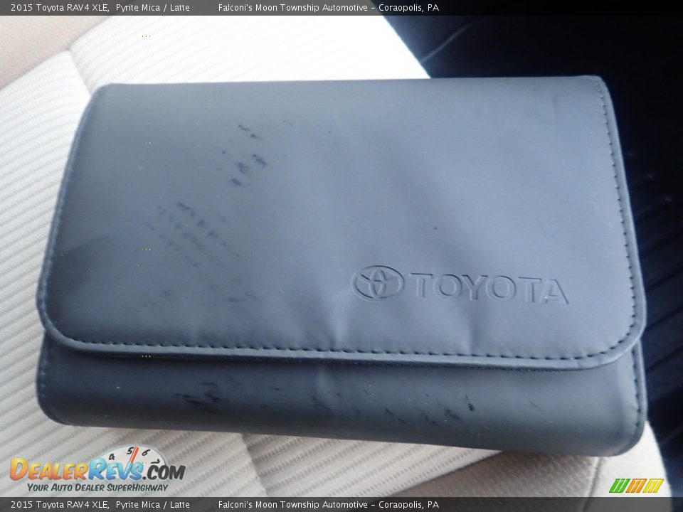 2015 Toyota RAV4 XLE Pyrite Mica / Latte Photo #14