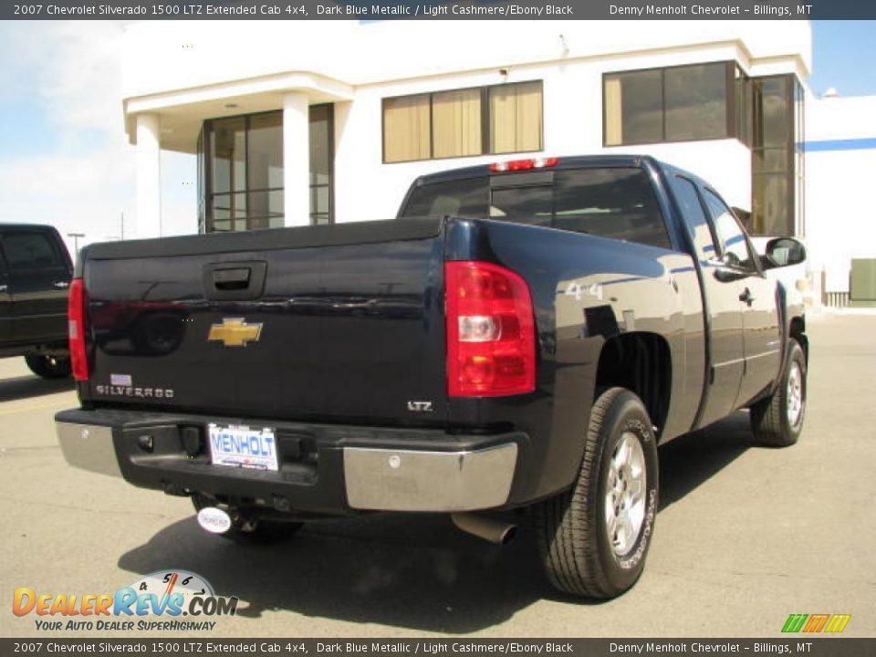 2007 Chevrolet Silverado 1500 LTZ Extended Cab 4x4 Dark Blue Metallic / Light Cashmere/Ebony Black Photo #5