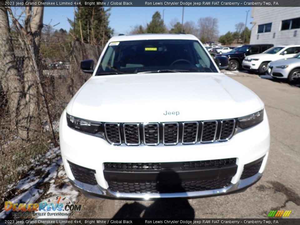 2023 Jeep Grand Cherokee L Limited 4x4 Bright White / Global Black Photo #2