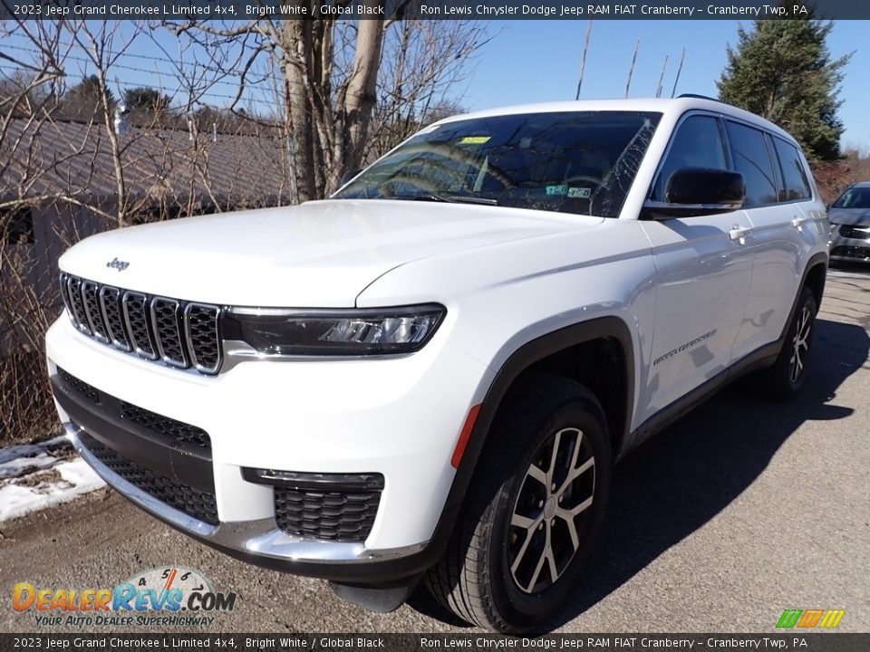 2023 Jeep Grand Cherokee L Limited 4x4 Bright White / Global Black Photo #3
