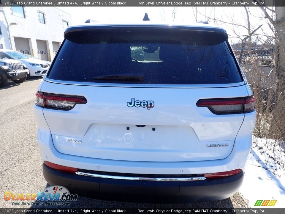 2023 Jeep Grand Cherokee L Limited 4x4 Bright White / Global Black Photo #5