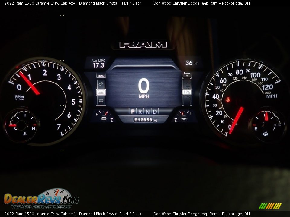 2022 Ram 1500 Laramie Crew Cab 4x4 Diamond Black Crystal Pearl / Black Photo #25