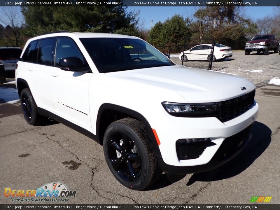 2023 Jeep Grand Cherokee Limited 4x4 Bright White / Global Black Photo #7