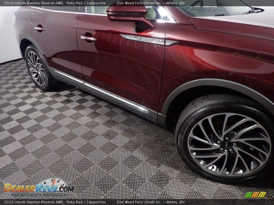 2019 Lincoln Nautilus Reserve AWD Ruby Red / Cappuccino Photo #6