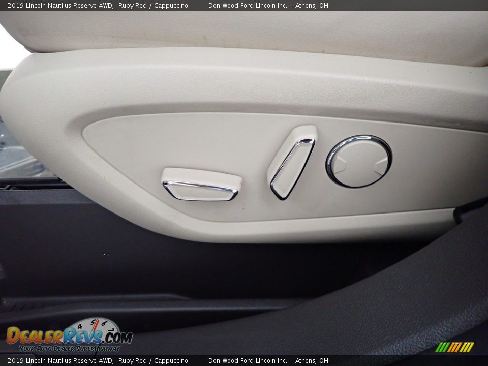 2019 Lincoln Nautilus Reserve AWD Ruby Red / Cappuccino Photo #25