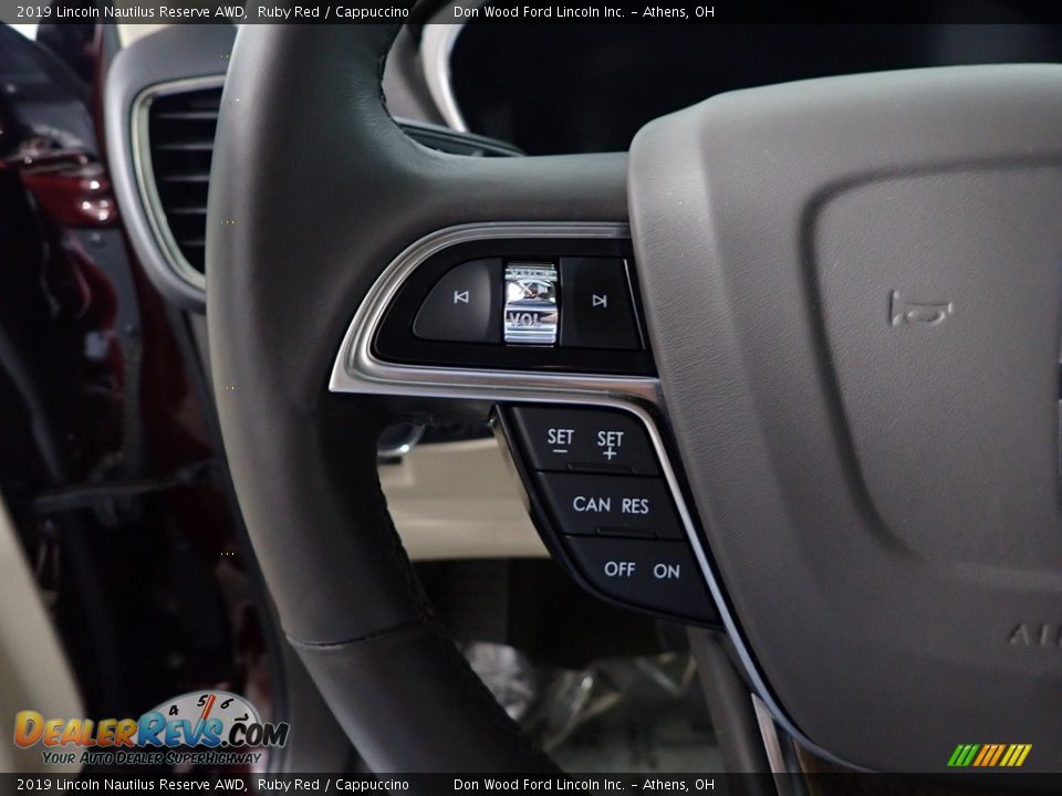2019 Lincoln Nautilus Reserve AWD Ruby Red / Cappuccino Photo #31