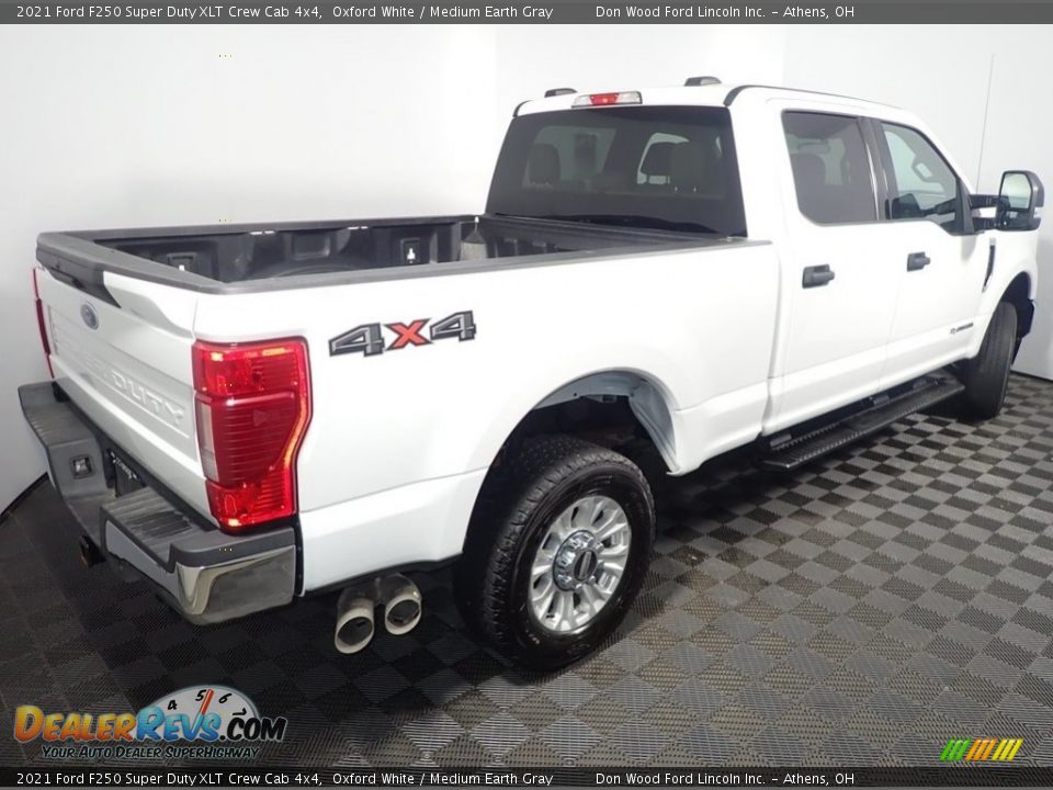 2021 Ford F250 Super Duty XLT Crew Cab 4x4 Oxford White / Medium Earth Gray Photo #10