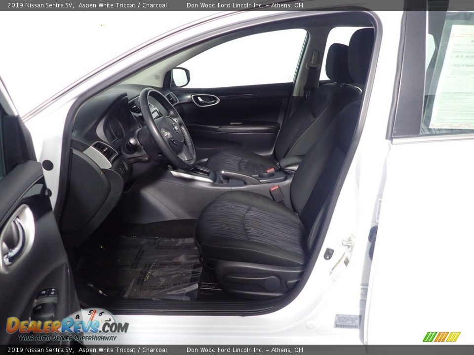 2019 Nissan Sentra SV Aspen White Tricoat / Charcoal Photo #21