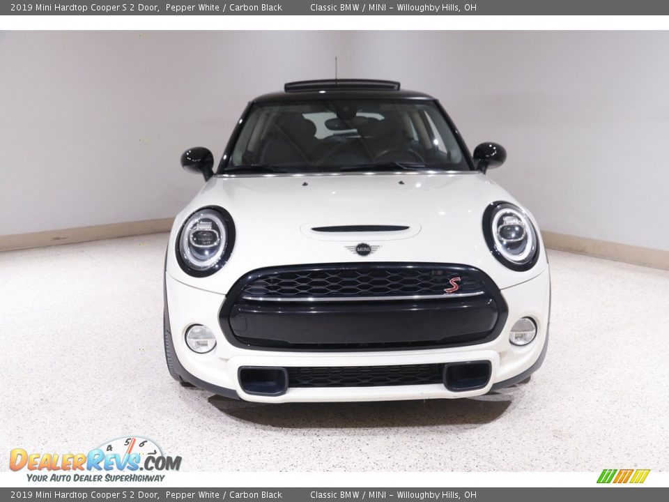 2019 Mini Hardtop Cooper S 2 Door Pepper White / Carbon Black Photo #2