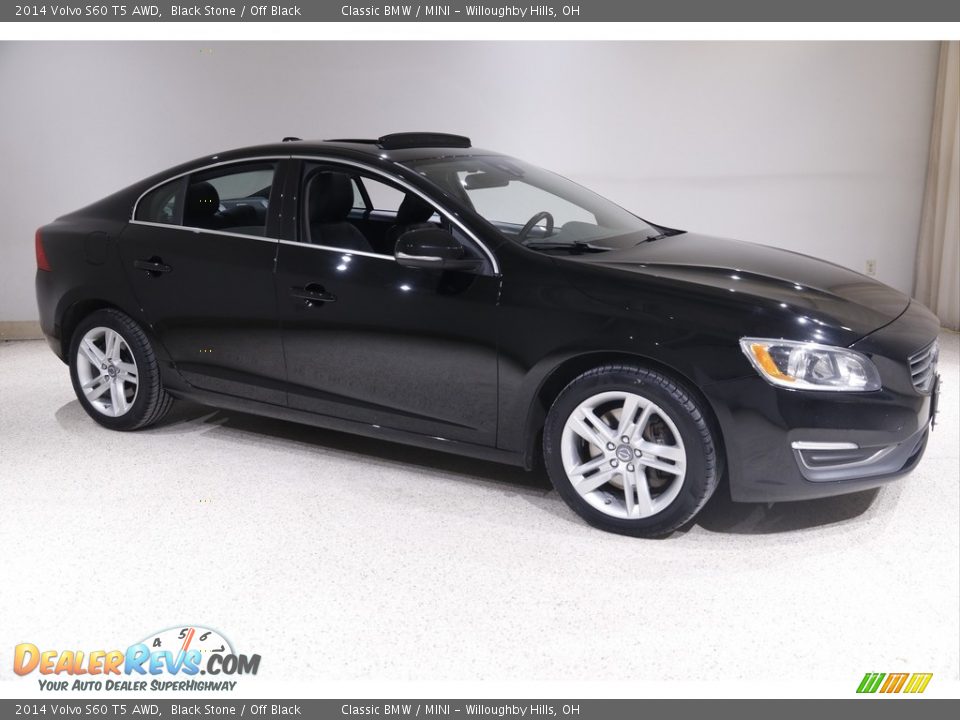 Front 3/4 View of 2014 Volvo S60 T5 AWD Photo #1