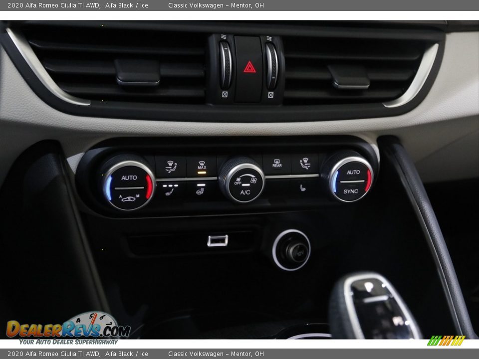 2020 Alfa Romeo Giulia TI AWD Alfa Black / Ice Photo #16