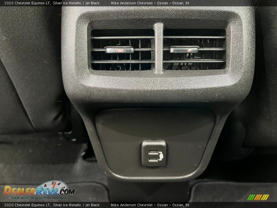 2020 Chevrolet Equinox LT Silver Ice Metallic / Jet Black Photo #28