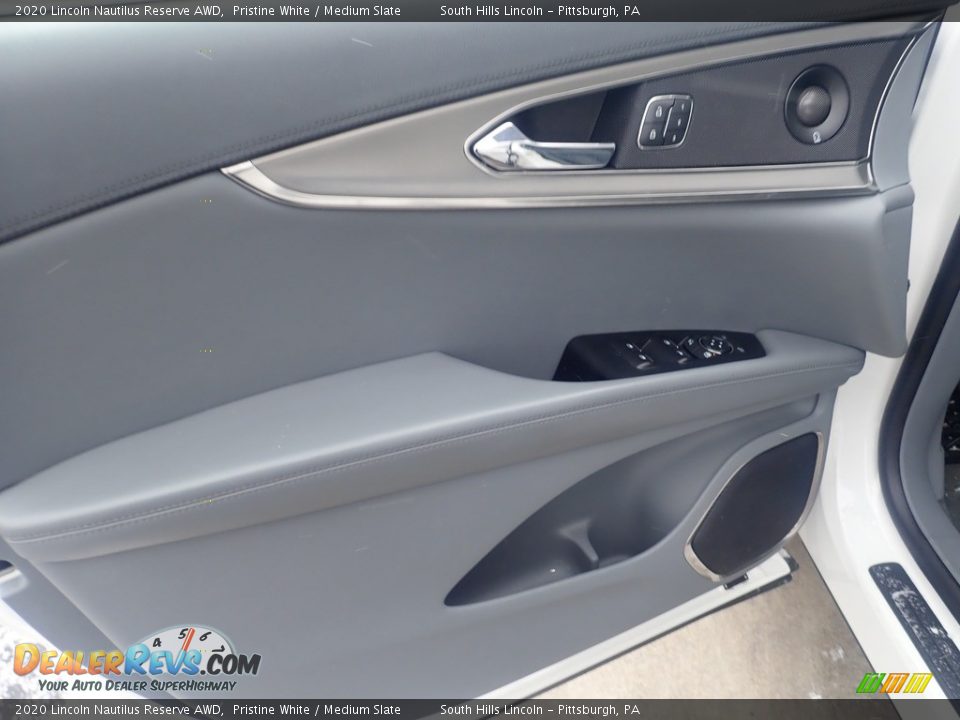 Door Panel of 2020 Lincoln Nautilus Reserve AWD Photo #19