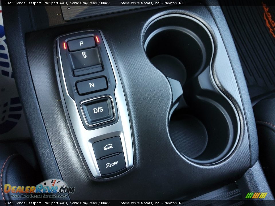 2022 Honda Passport TrailSport AWD Shifter Photo #26