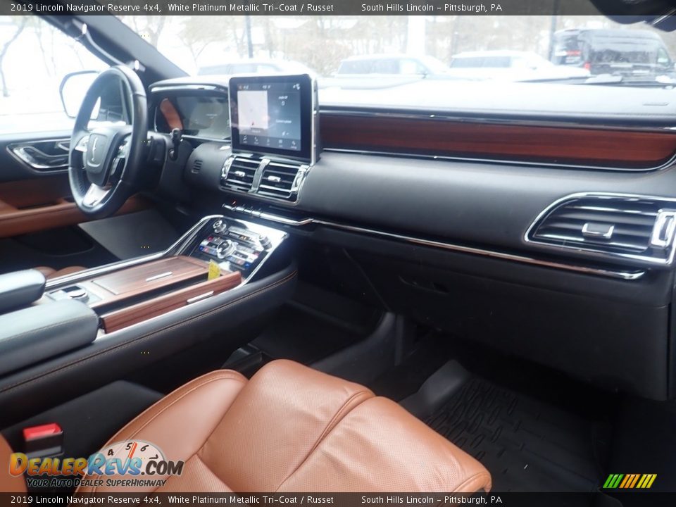2019 Lincoln Navigator Reserve 4x4 White Platinum Metallic Tri-Coat / Russet Photo #12