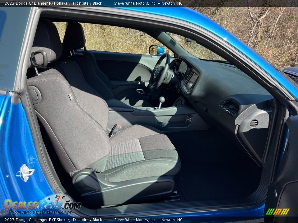 2023 Dodge Challenger R/T Shaker Frostbite / Black Photo #17