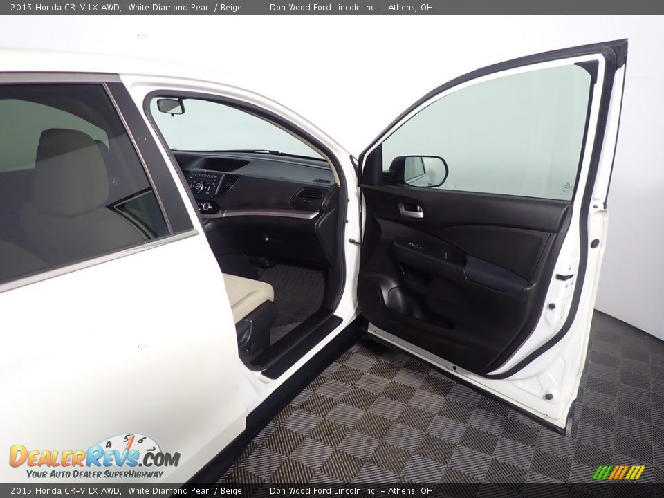 2015 Honda CR-V LX AWD White Diamond Pearl / Beige Photo #36