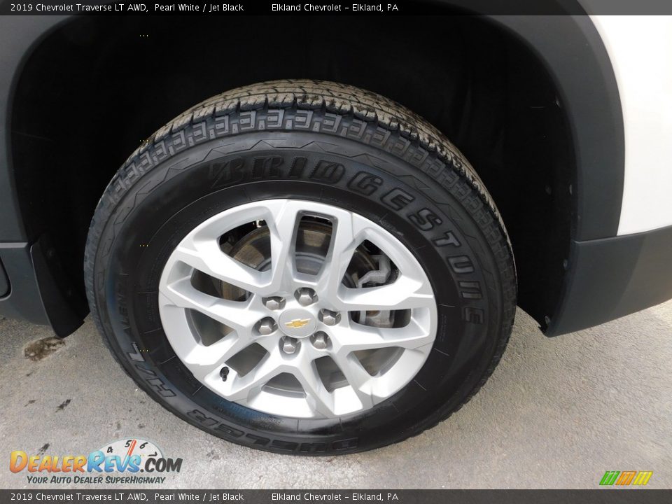 2019 Chevrolet Traverse LT AWD Wheel Photo #11