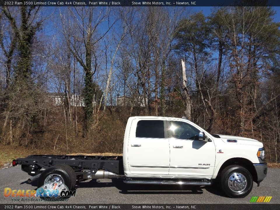 2022 Ram 3500 Limited Crew Cab 4x4 Chassis Pearl White / Black Photo #5