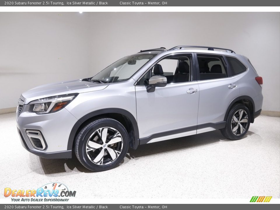 2020 Subaru Forester 2.5i Touring Ice Silver Metallic / Black Photo #3