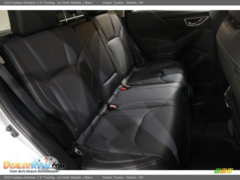 2020 Subaru Forester 2.5i Touring Ice Silver Metallic / Black Photo #23