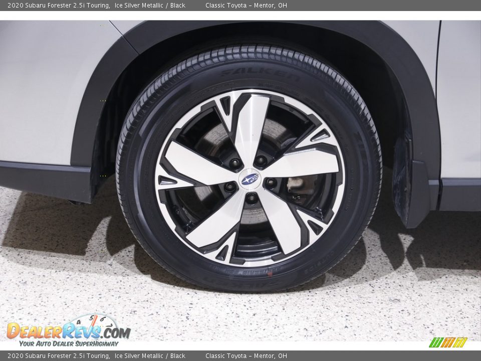 2020 Subaru Forester 2.5i Touring Ice Silver Metallic / Black Photo #27