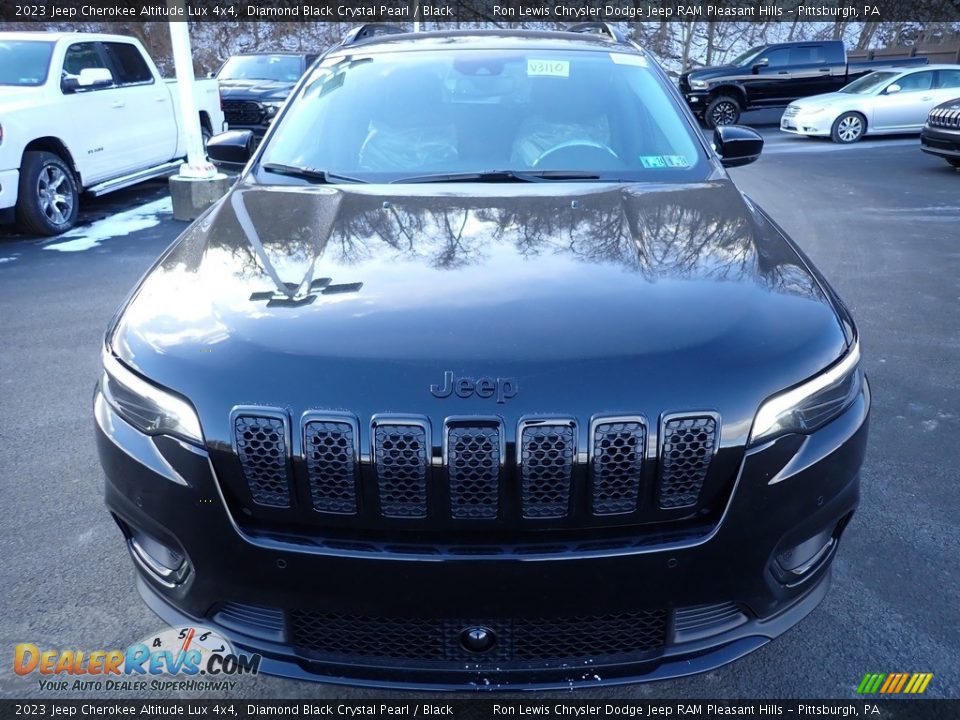 2023 Jeep Cherokee Altitude Lux 4x4 Diamond Black Crystal Pearl / Black Photo #9