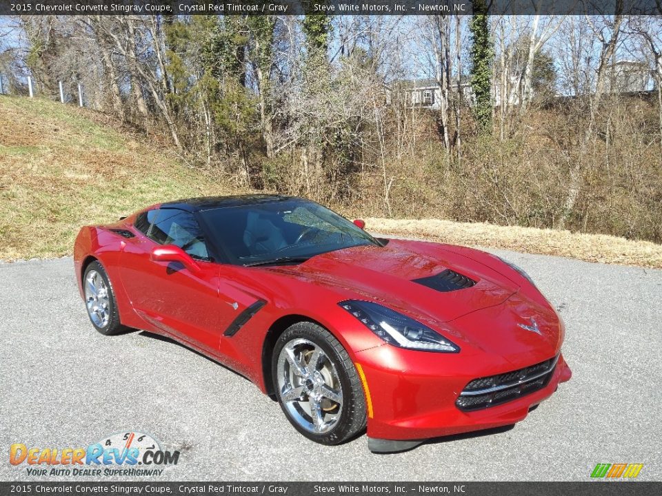 Front 3/4 View of 2015 Chevrolet Corvette Stingray Coupe Photo #6