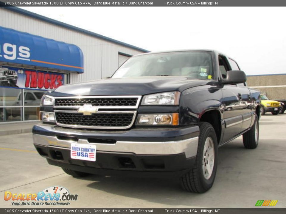 2006 Chevrolet Silverado 1500 LT Crew Cab 4x4 Dark Blue Metallic / Dark Charcoal Photo #2