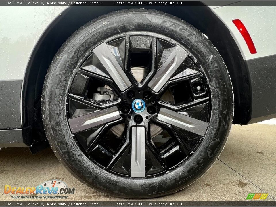 2023 BMW iX xDrive50 Wheel Photo #2