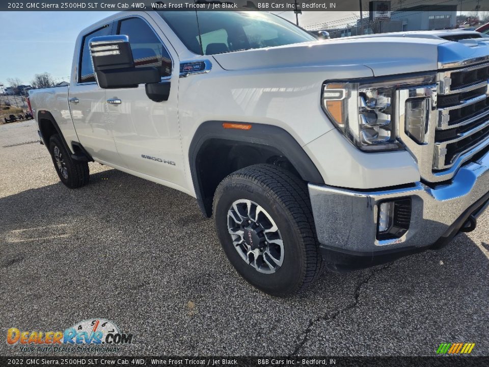 2022 GMC Sierra 2500HD SLT Crew Cab 4WD White Frost Tricoat / Jet Black Photo #36