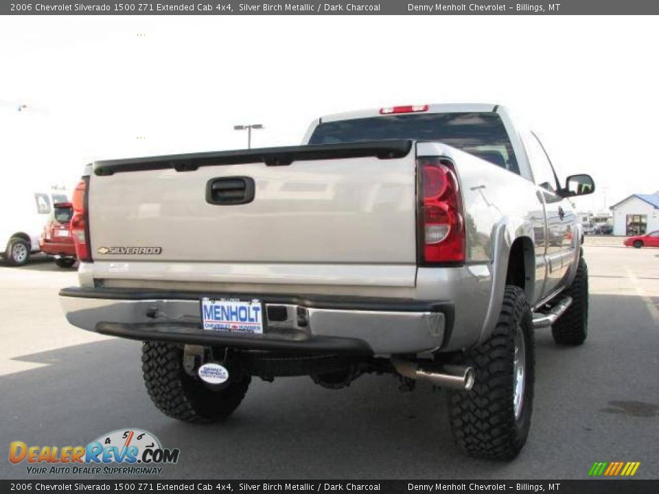 2006 Chevrolet Silverado 1500 Z71 Extended Cab 4x4 Silver Birch Metallic / Dark Charcoal Photo #5