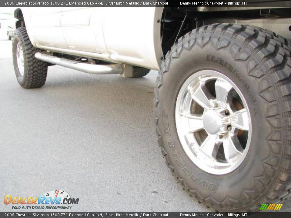 2006 Chevrolet Silverado 1500 Z71 Extended Cab 4x4 Silver Birch Metallic / Dark Charcoal Photo #6